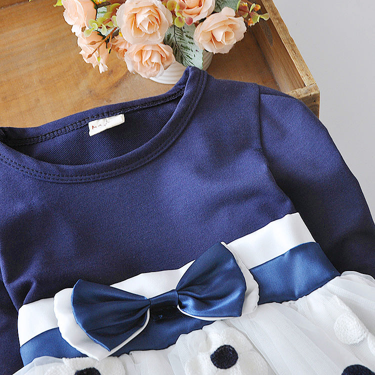 the top part of the long sleeve blue dress skirt