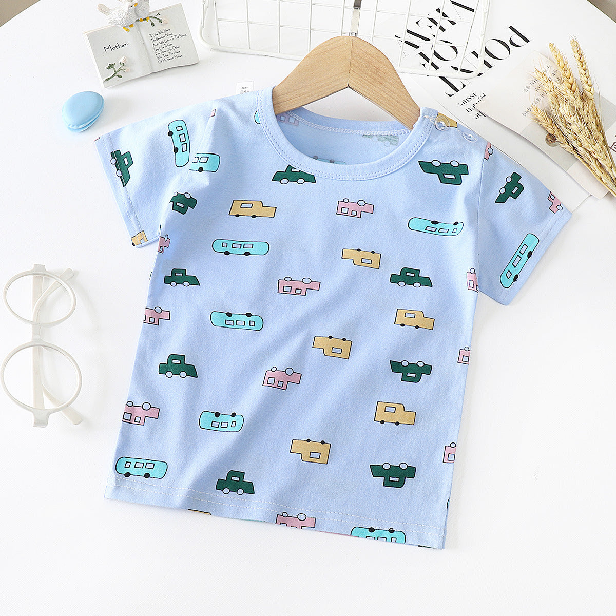 bus design baby half sleeved bottoming shirt 